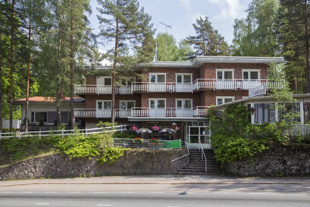 Hotelli-Ravintola Gasthaus Lohja Exterior photo